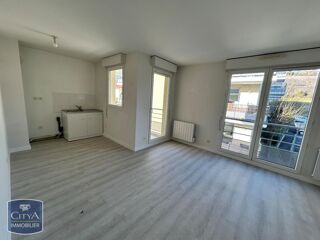  Appartement à louer 3 pièces 57 m²