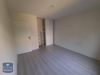  Appartement à louer 2 pièces 46 m²