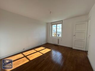  Appartement à louer 3 pièces 73 m²