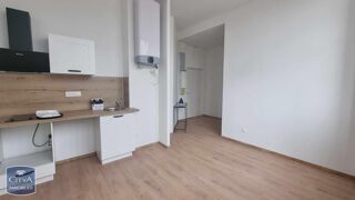  Appartement à louer 2 pièces 31 m²