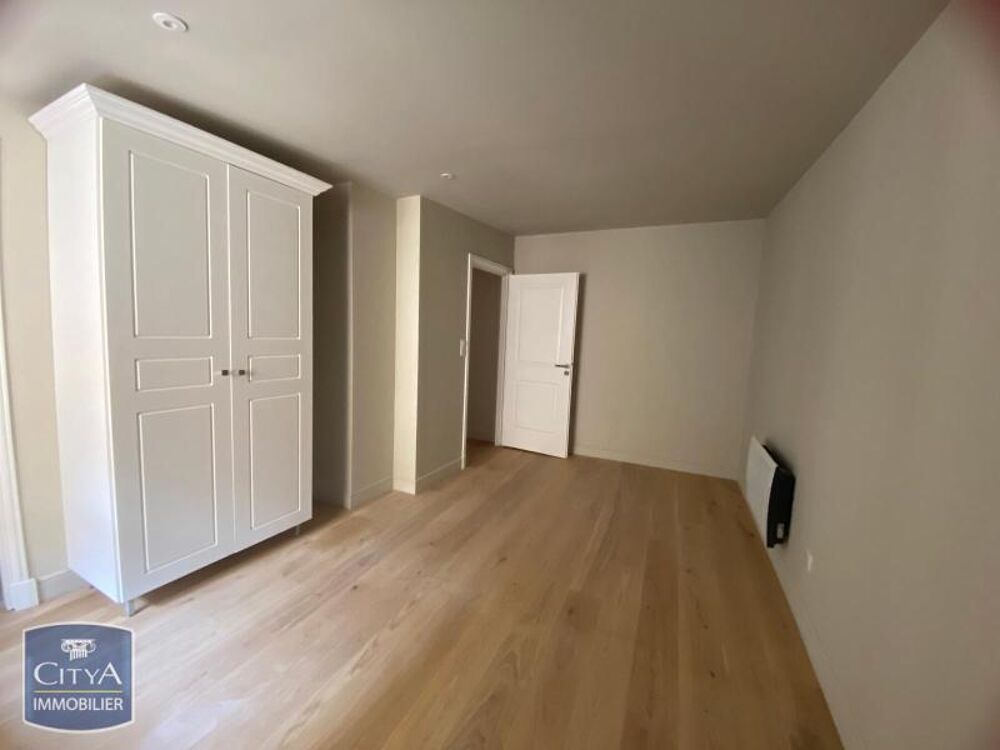 location Appartement - 2 pièce(s) - 45 m² Nîmes (30000)