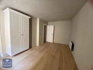  Appartement à louer 2 pièces 45 m²