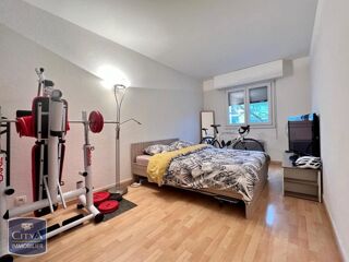  Appartement à louer 2 pièces 50 m²