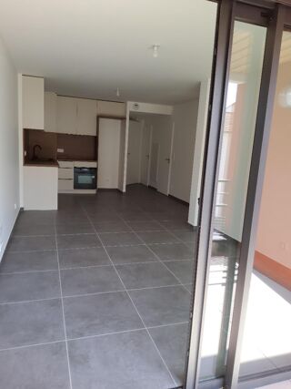  Appartement à louer 2 pièces 53 m²