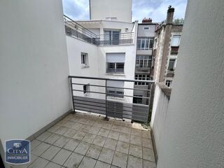  Appartement à louer 1 pièce 28 m²