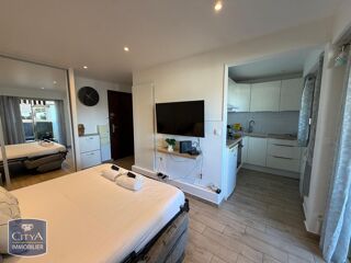location Appartement - 1 pièce(s) - 23 m² Juan Les Pins (06160)