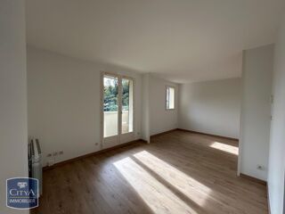  Appartement à louer 1 pièce 32 m²