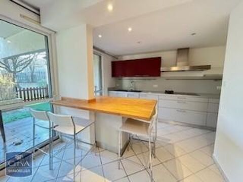  Appartement � louer 4 pi�ces 95 m�