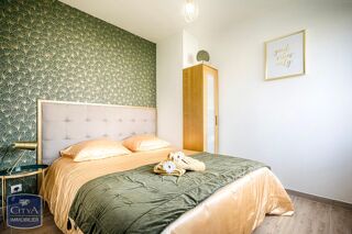  Appartement à louer 2 pièces 42 m²