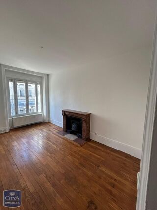  Appartement à louer 3 pièces 78 m²