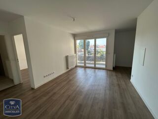  Appartement à louer 2 pièces 45 m²