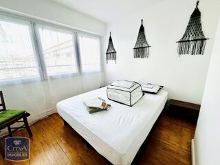  Appartement à louer 3 pièces 64 m²