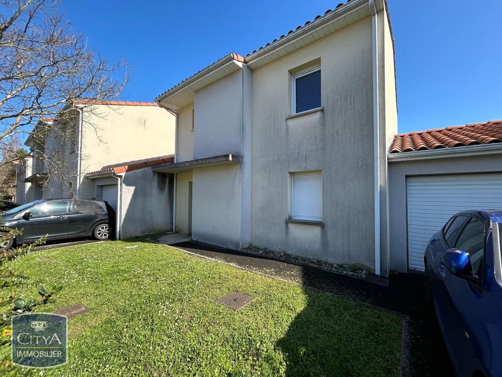 À LOUER : Maison T4 avec jardin et garage, située à TARB....