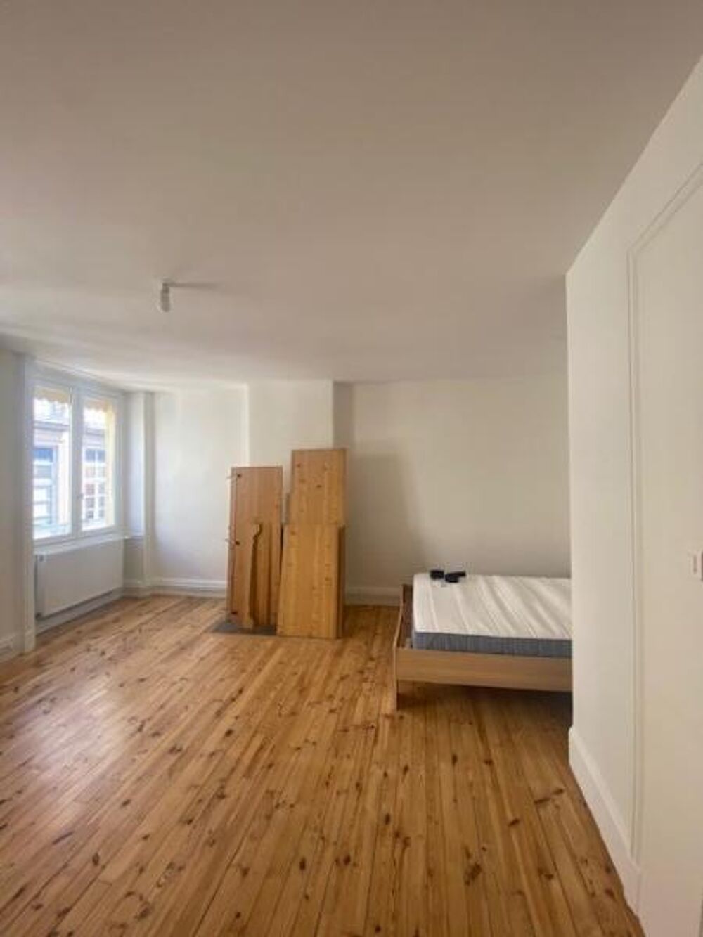 location Appartement - 3 pièce(s) - 79 m² Saint-Étienne (42000)