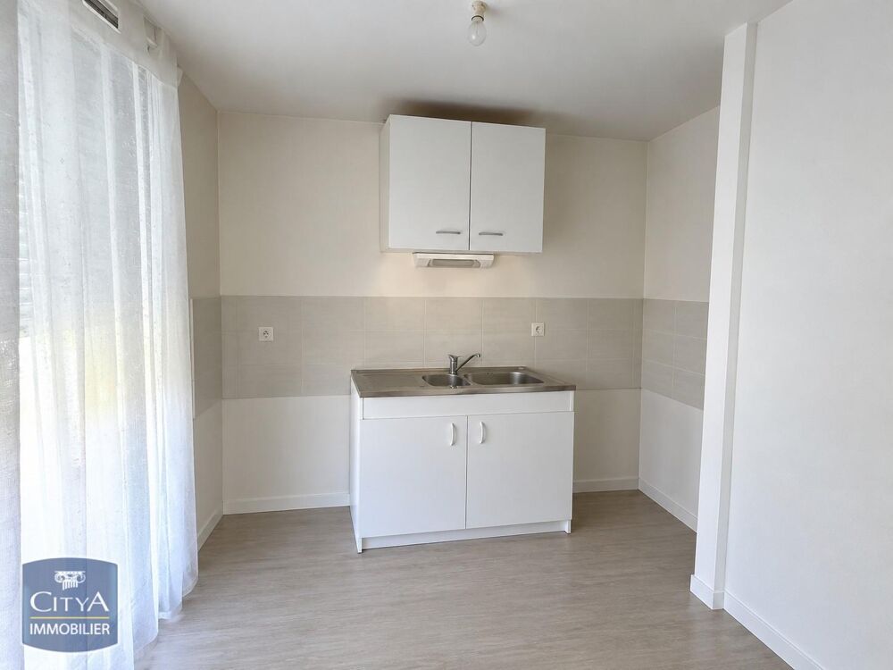 location Appartement - 1 pièce(s) - 26 m² Allonnes (72700)
