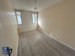  Appartement � louer 4 pi�ces 75 m�