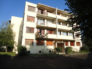  Appartement à louer 3 pièces 69 m²