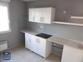  Appartement à louer 3 pièces 61 m²