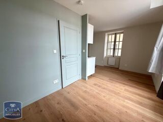  Appartement à louer 1 pièce 19 m²
