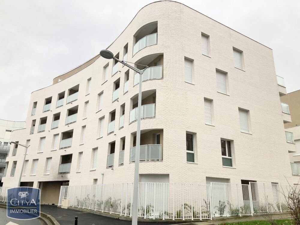 À LOUER : Appartement récent T3 situé à Gentilly, dans l....