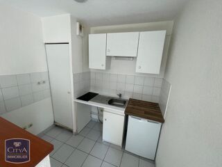  Appartement à louer 1 pièce 40 m²
