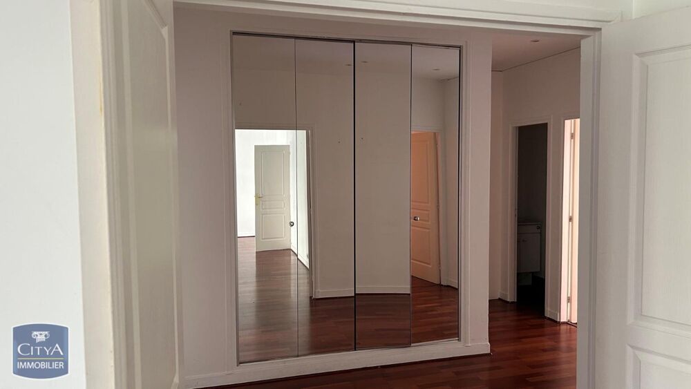 location Appartement - 4 pièce(s) - 136 m² Paris (75116)