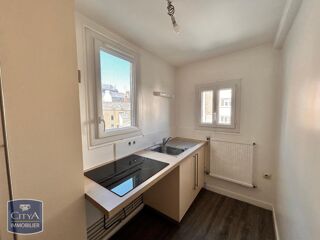  Appartement à louer 2 pièces 60 m²