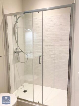  Appartement à louer 2 pièces 38 m²