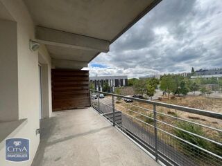 Appartement à louer 2 pièces 44 m²