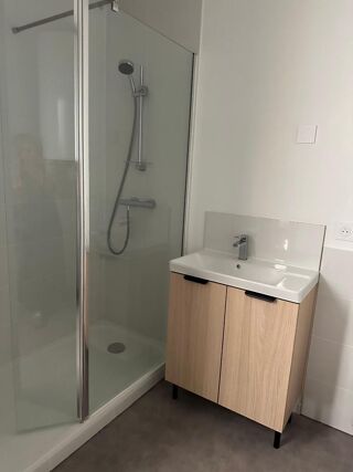  Appartement à louer 3 pièces 53 m²