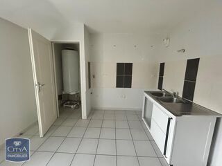  Appartement à louer 3 pièces 57 m²