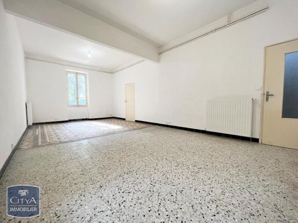 location Maison - 6 pièce(s) - 175 m² Entraigues-sur-la-Sorgue (84320)