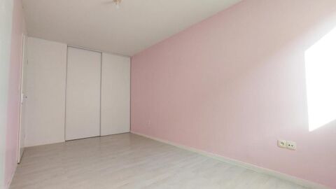  Appartement � louer 4 pi�ces 81 m�