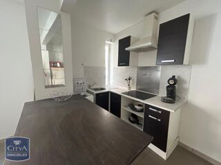 Appartement à louer 2 pièces 31 m²