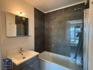  Appartement à louer 1 pièce 30 m²
