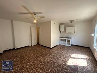  Appartement à louer 3 pièces 46 m²