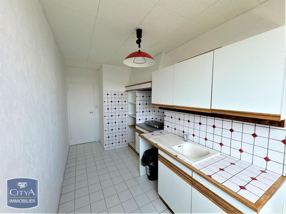 LILLE VAUBAN - A LOUER - APPARTEMENT T4 Situé au coeur du....