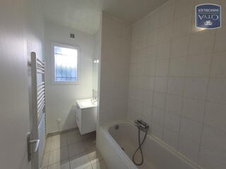  Appartement � louer 3 pi�ces 52 m� Saint-raphael
