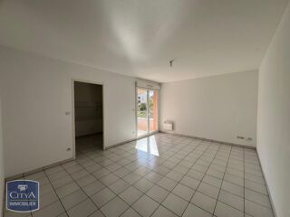  Appartement à louer 3 pièces 63 m²