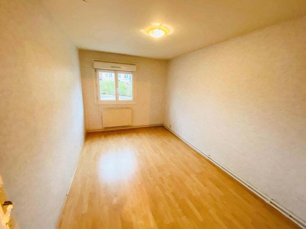 À louer, agréable appartement situé dans une résidence s....