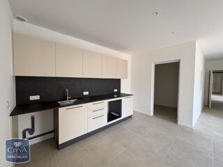  Appartement à louer 3 pièces 64 m²