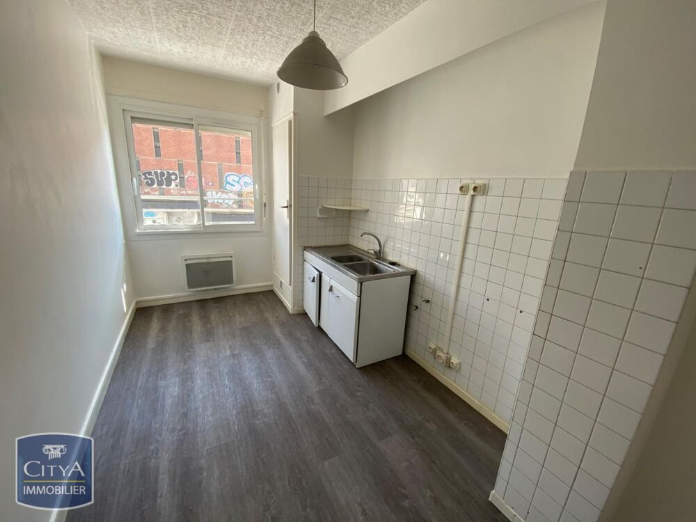À LOUER : Appartement situé au 15 rue Général Champon à ....