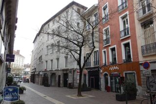  Appartement à louer 2 pièces 16 m²