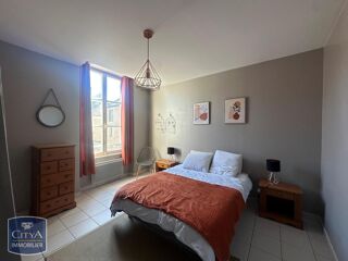  Appartement à louer 3 pièces 75 m²