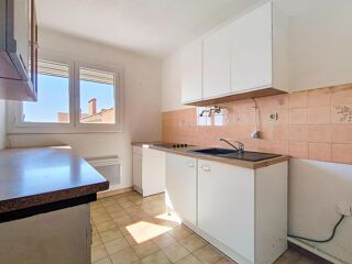  Appartement à louer 3 pièces 63 m²