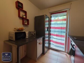  Appartement à louer 3 pièces 65 m²