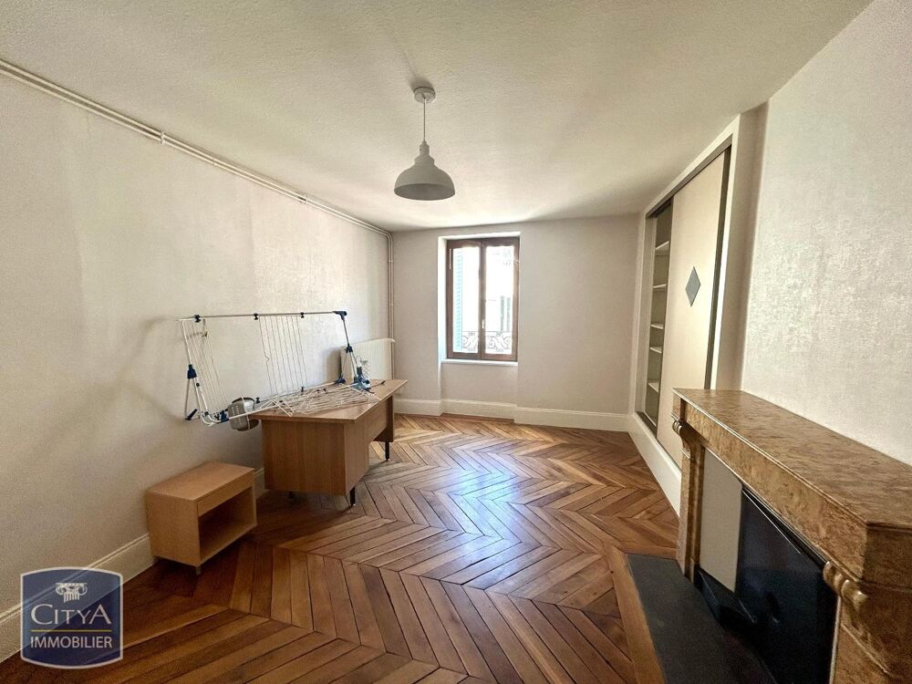 À LOUER : Appartement T3 situé à Bourg-en-Bresse, dans l....