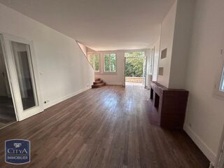  Maison à louer 6 pièces 146 m²
