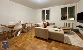  Appartement à louer 3 pièces 73 m²