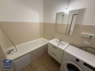  Appartement à louer 2 pièces 45 m²